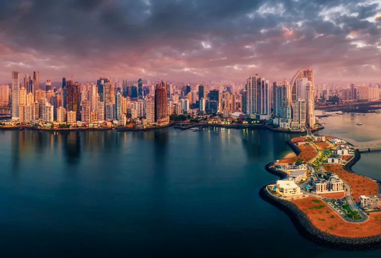 ciudad20panama-1204869339